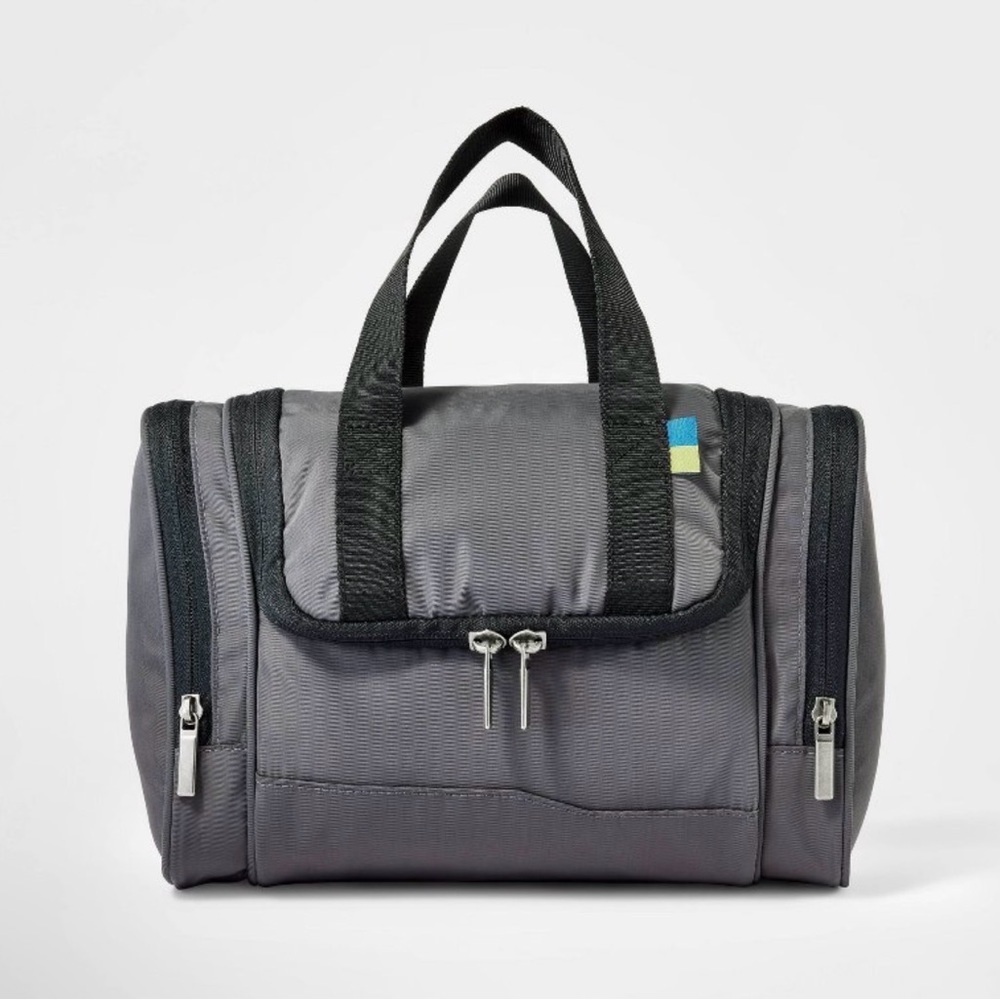 Large Hanging Toiletry Bag - Open Story
4.5